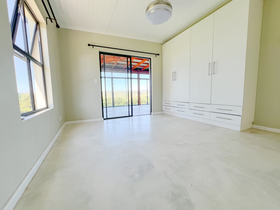 To Let 2 Bedroom Property for Rent in Robberg Ridge Western Cape
